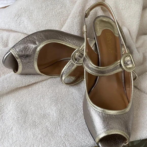 J.Renee | Shoes | J Renee Dress Gold Shoes | Poshmark J.Renee | Shoes | J Renee Dress Gold Shoes | Poshmark